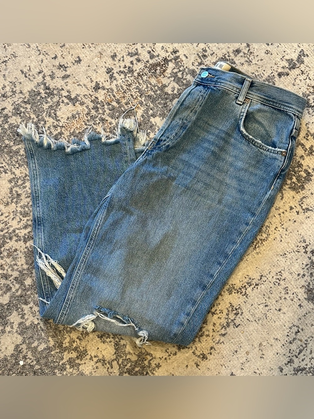 EUC We the Free Distressed Light Blue High-Rise Jeans—sz 31